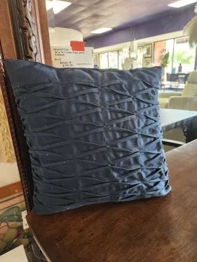 15x15"  Pillow