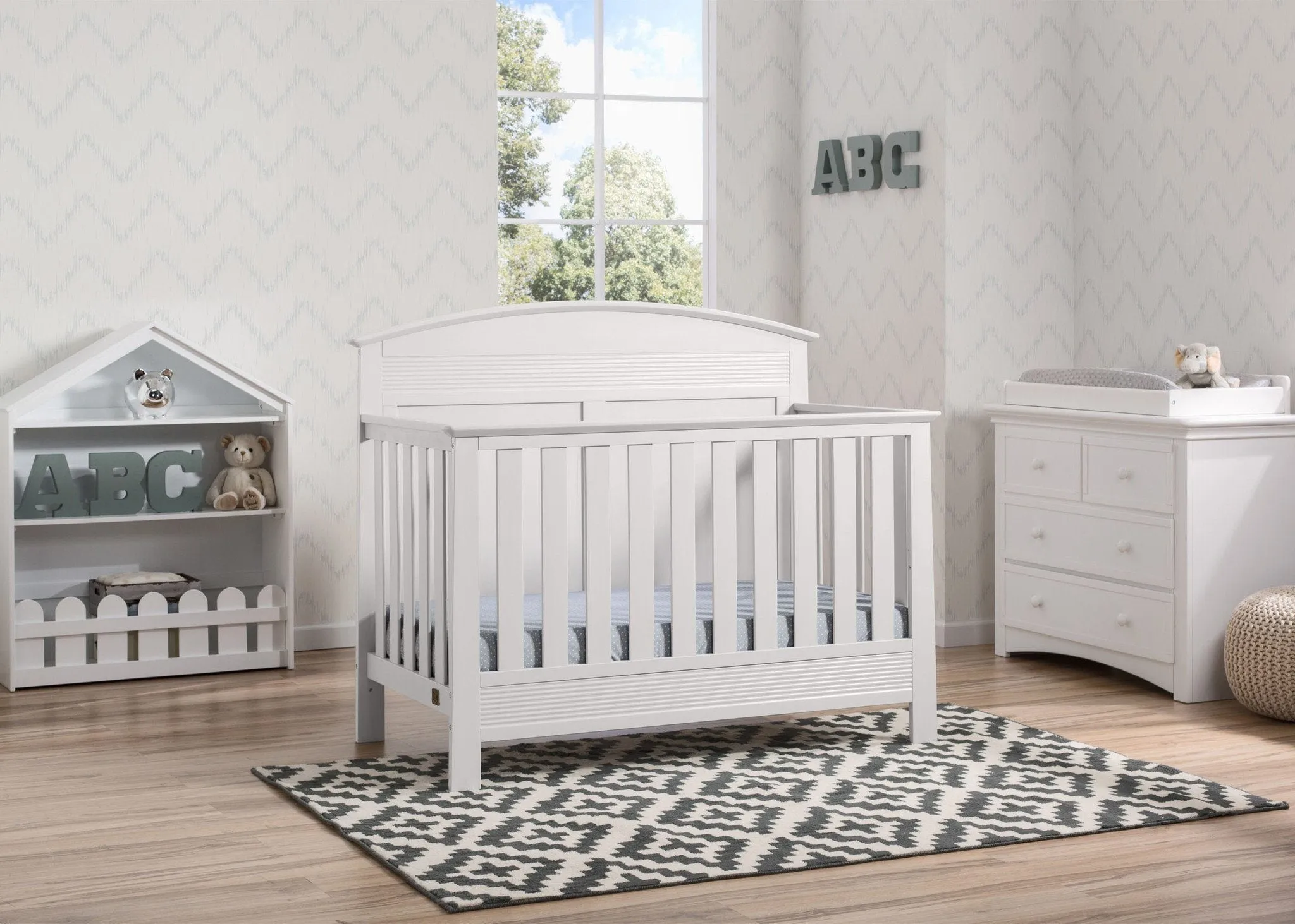 Ashland 4-in-1 Convertible Crib