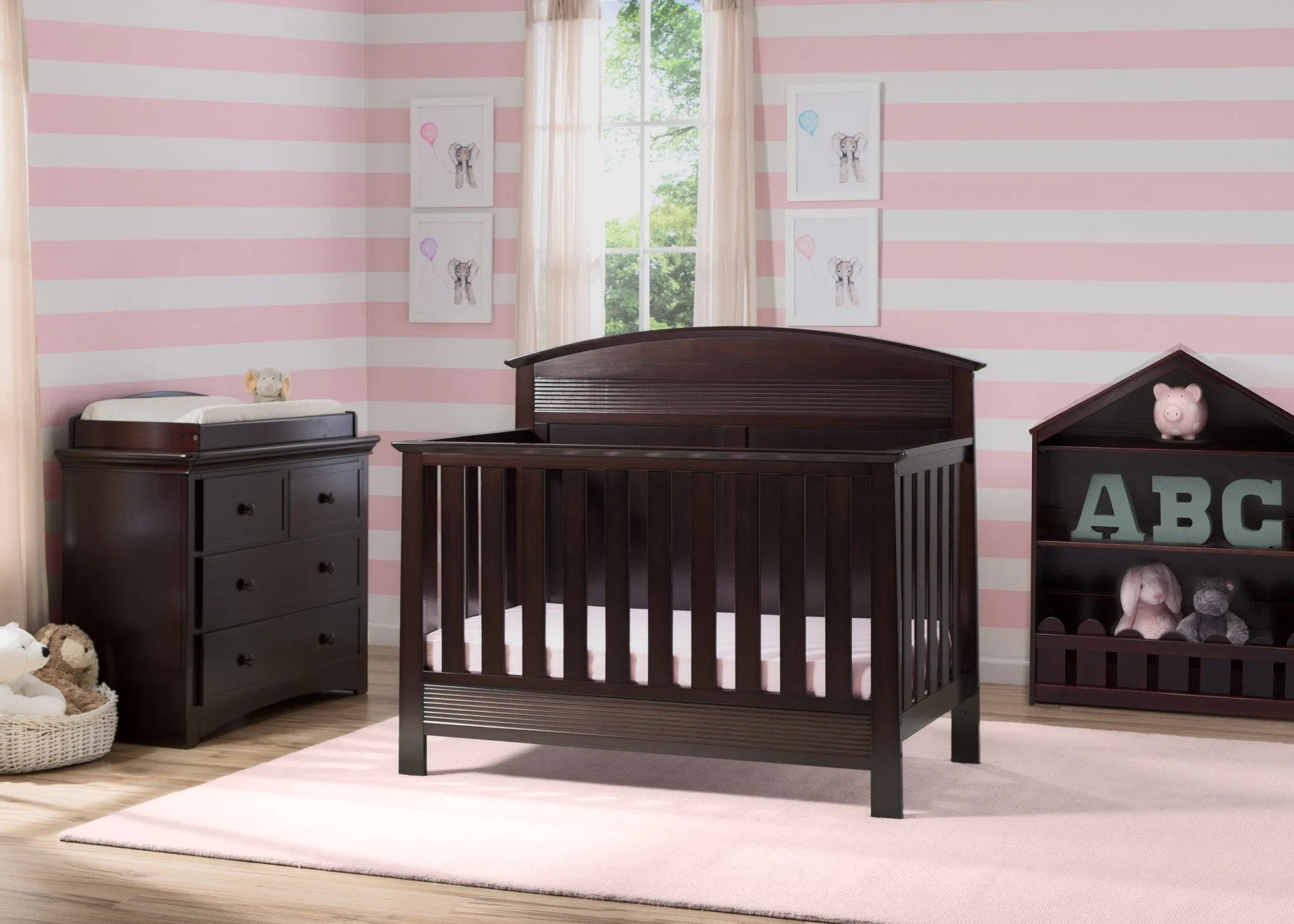 Ashland 4-in-1 Convertible Crib