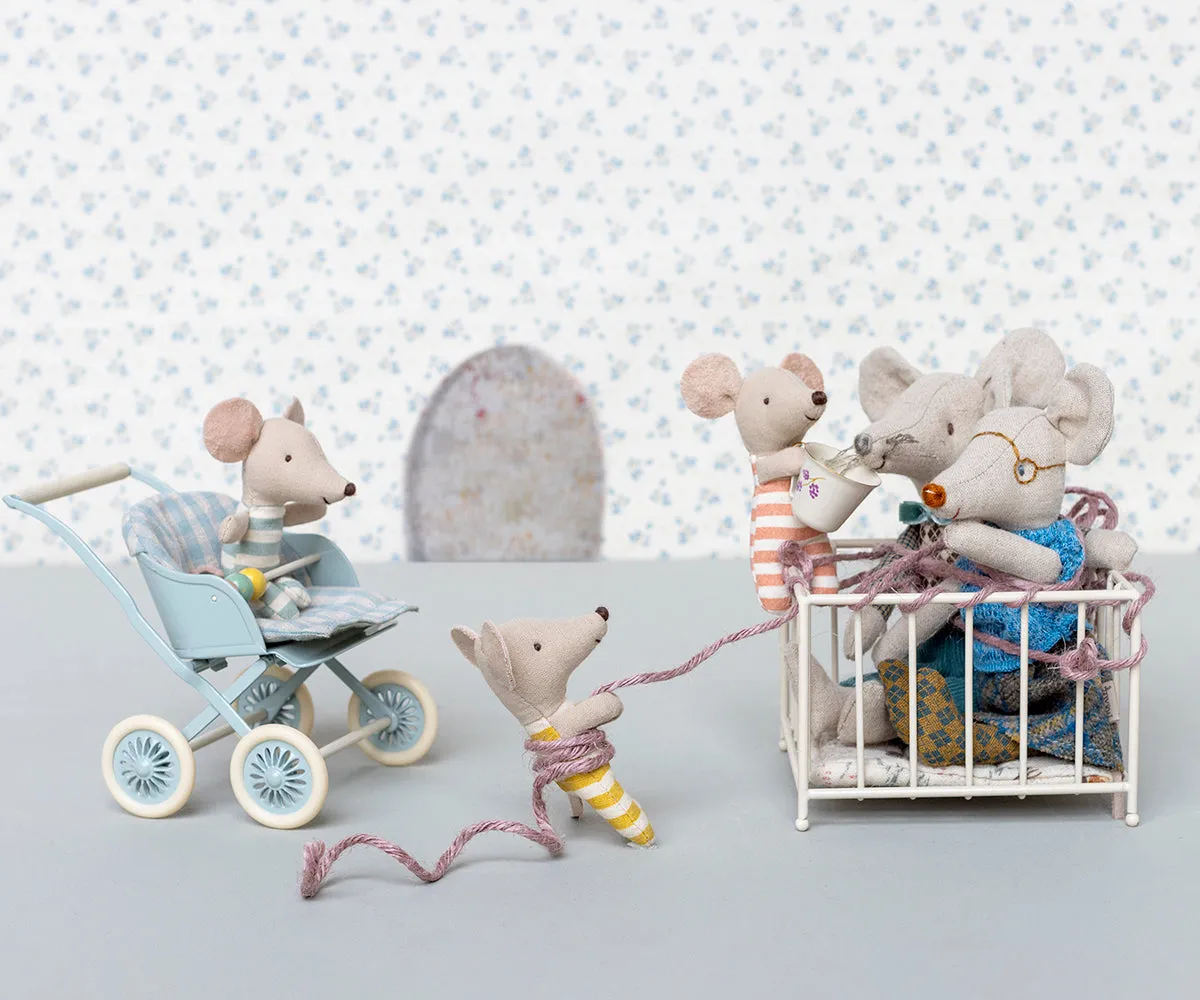 Baby Mice Triplets In Matchbox by Maileg