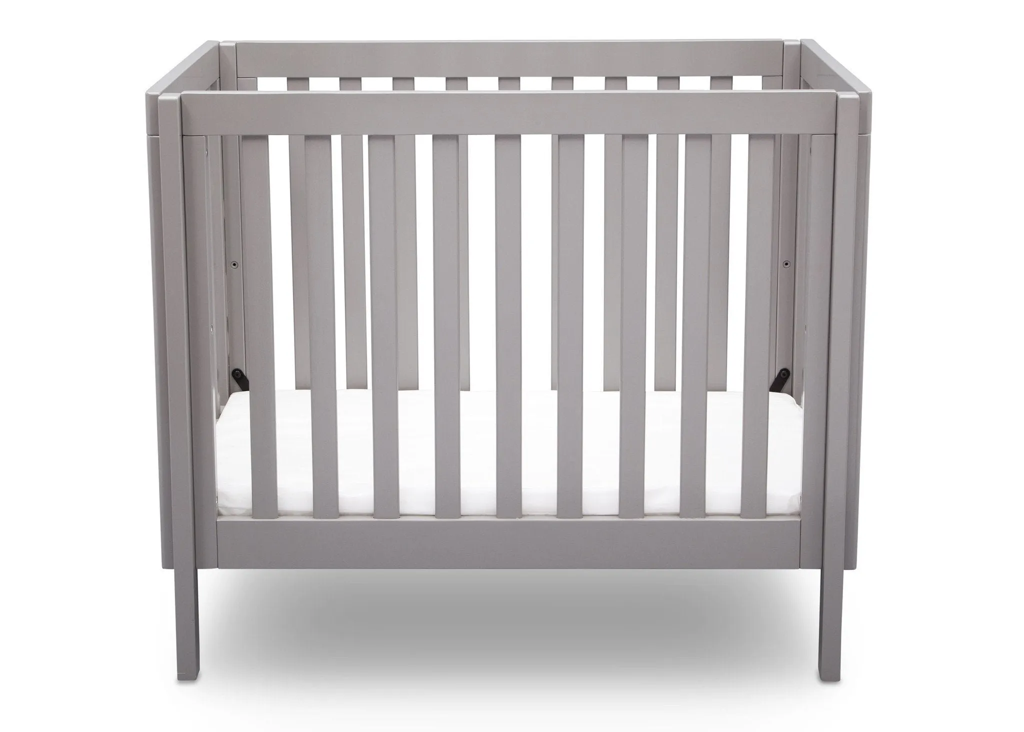 Bennington Elite Mini Crib with Mattress