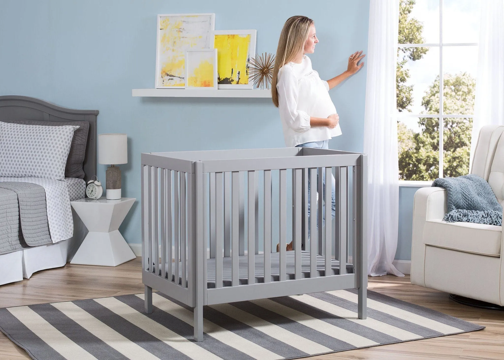 Bennington Elite Mini Crib with Mattress