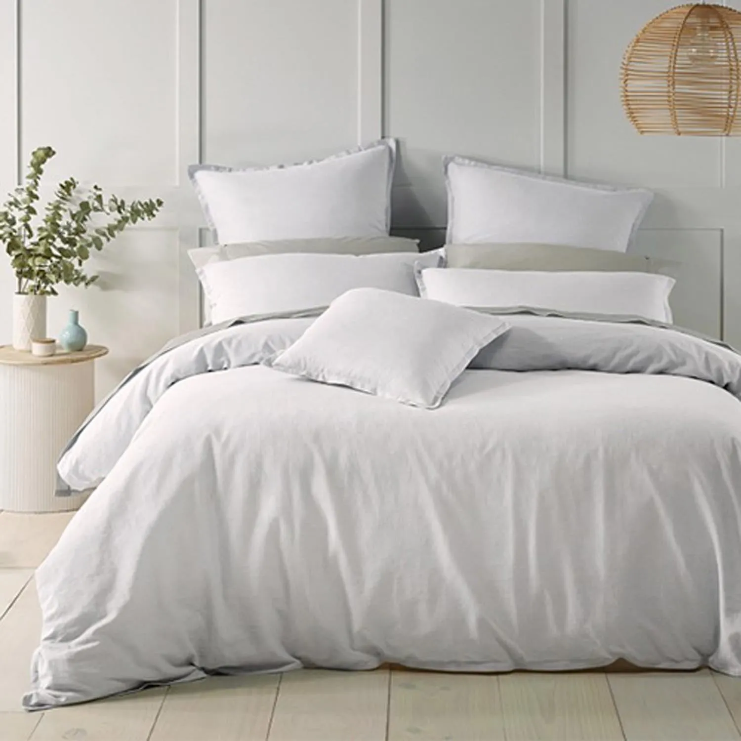 Bianca Wellington Quilt Cover Set White