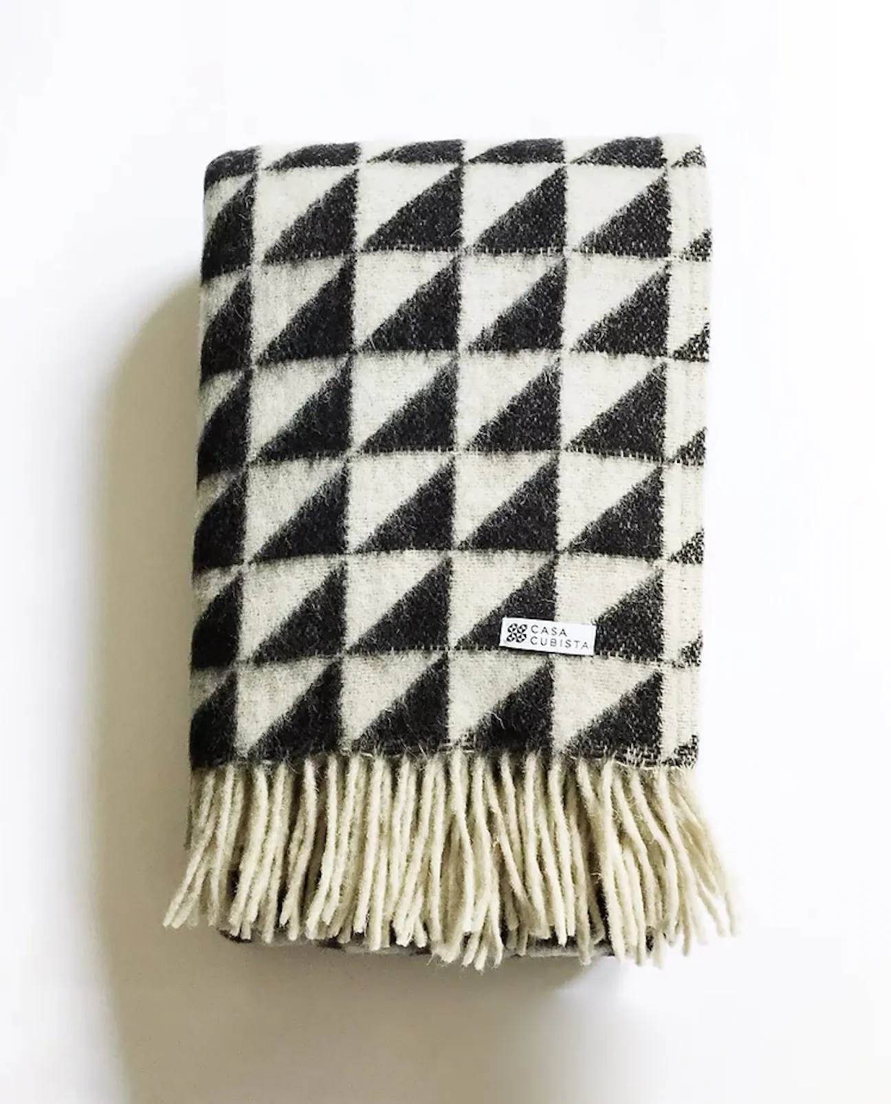 Canelas-Casa Wool Blanket in Cream / Black