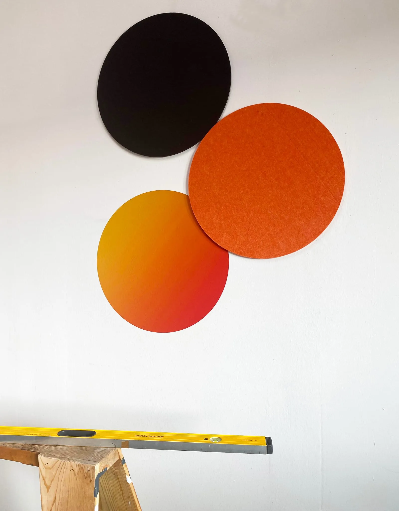 Circle - Orange Gradient Dry Erase