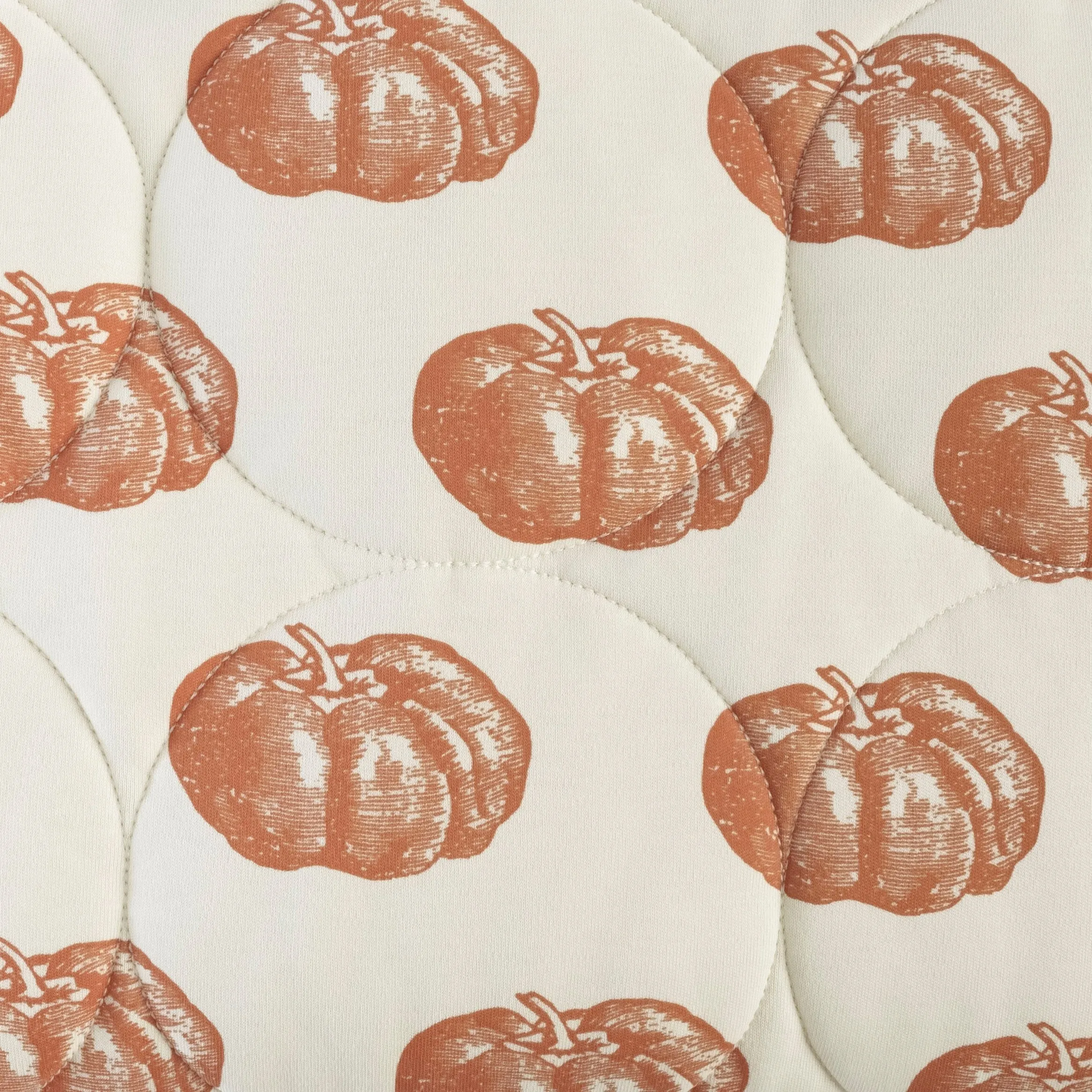 classic circle quilt | harvest pumpkin | organic cotton interlock