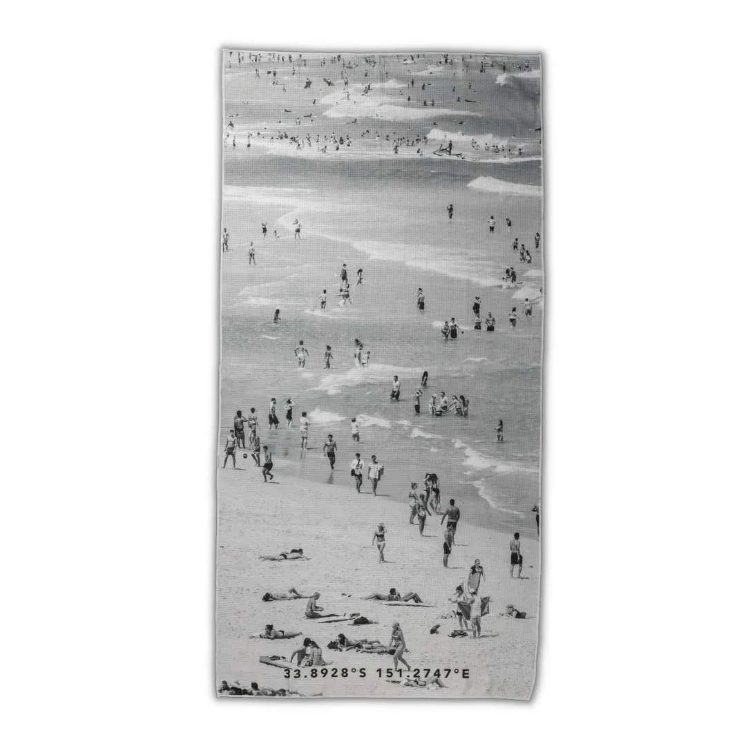 Destination Towels BEACH SCENE