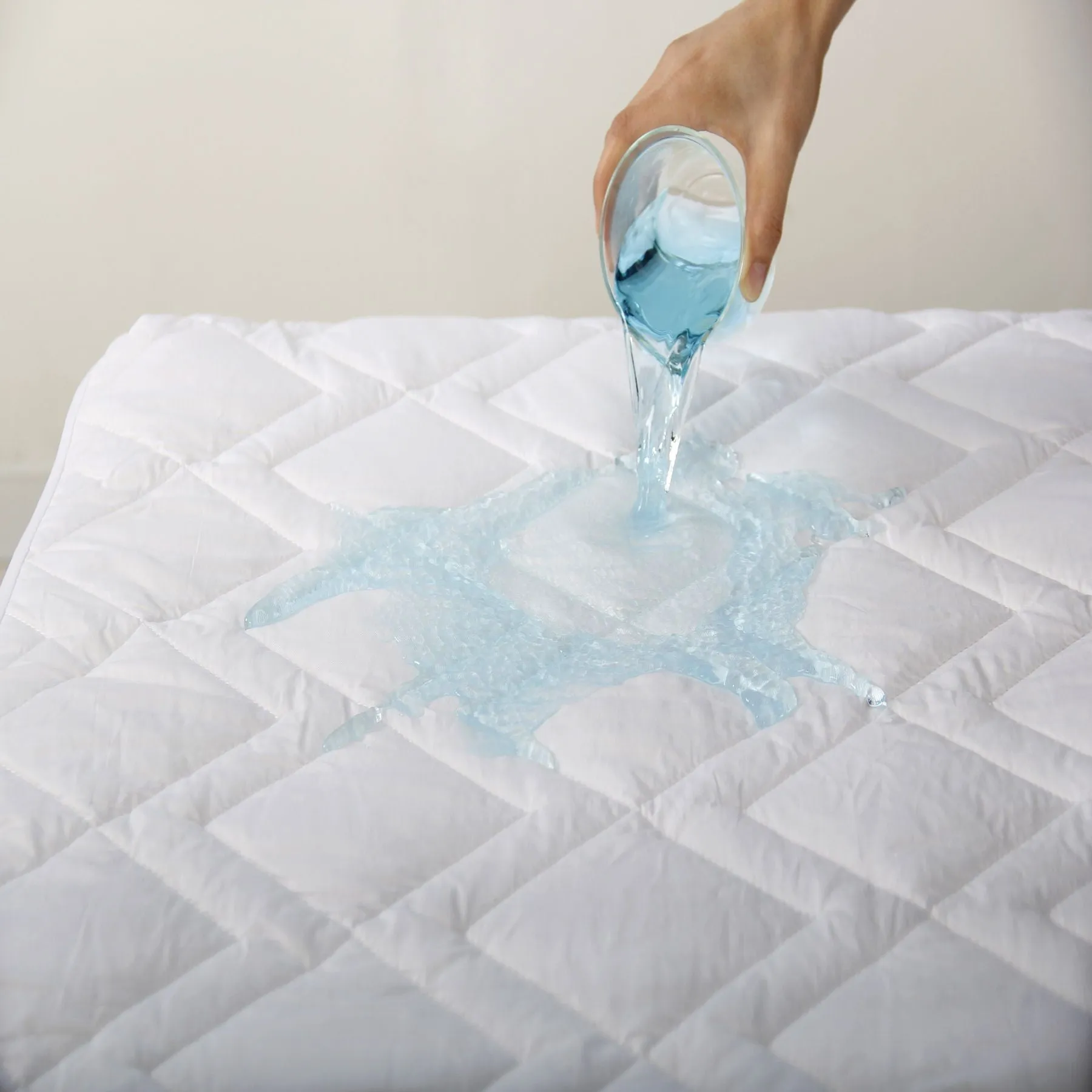 Down Etc. Lily-Pad Waterproof Mattress Pad