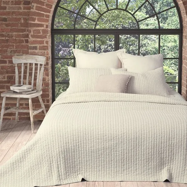 ESTELLE NATURAL QUEEN QUILT