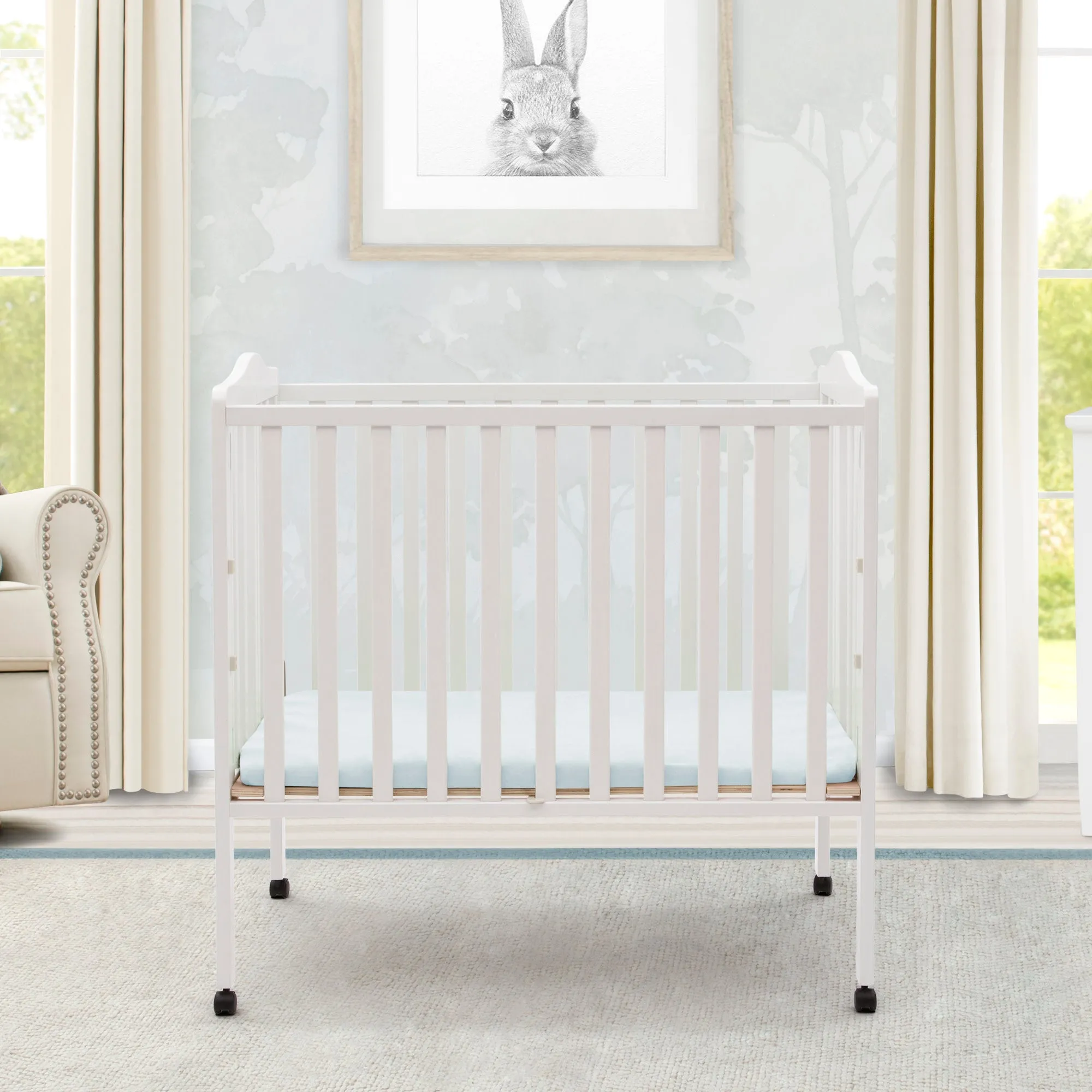 Folding Portable Mini Baby Crib with 1.5-inch Mattress