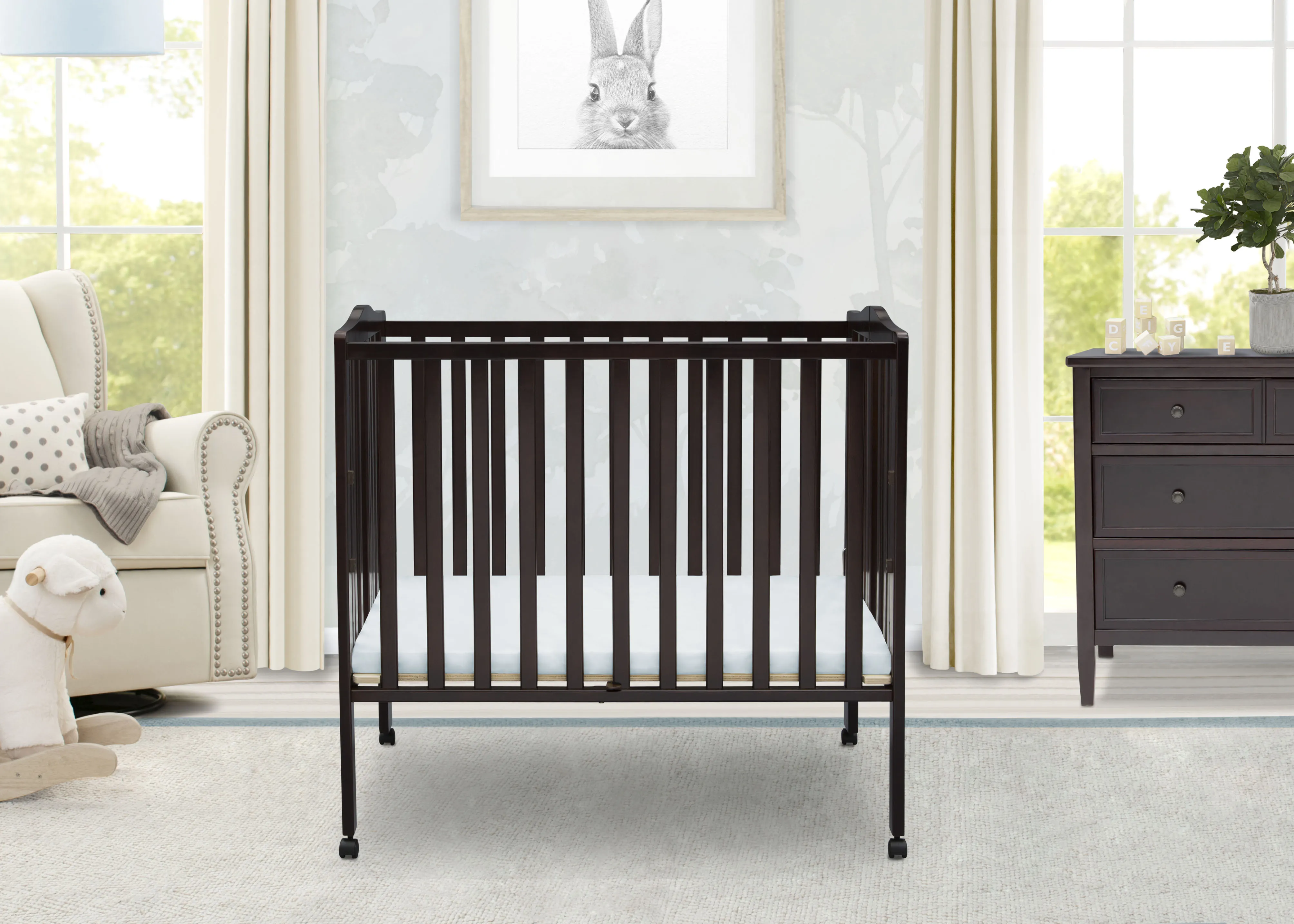 Folding Portable Mini Baby Crib with 1.5-inch Mattress