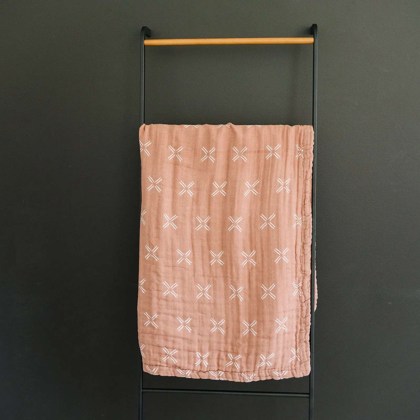 Just Peachy Muslin Quilt