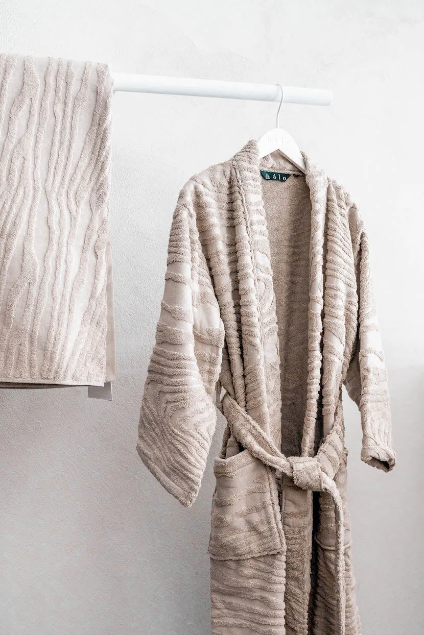 KAARNA bathrobe in sand