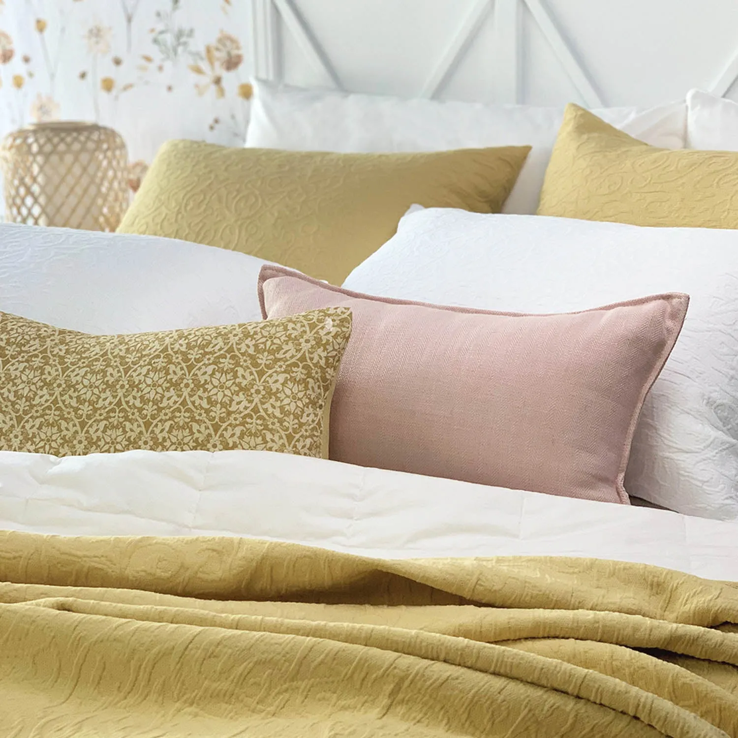 Linensmith Freya Bedspread Set Dijon