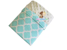 Quarterfoil in Green - Babycuddle Minky Blanket