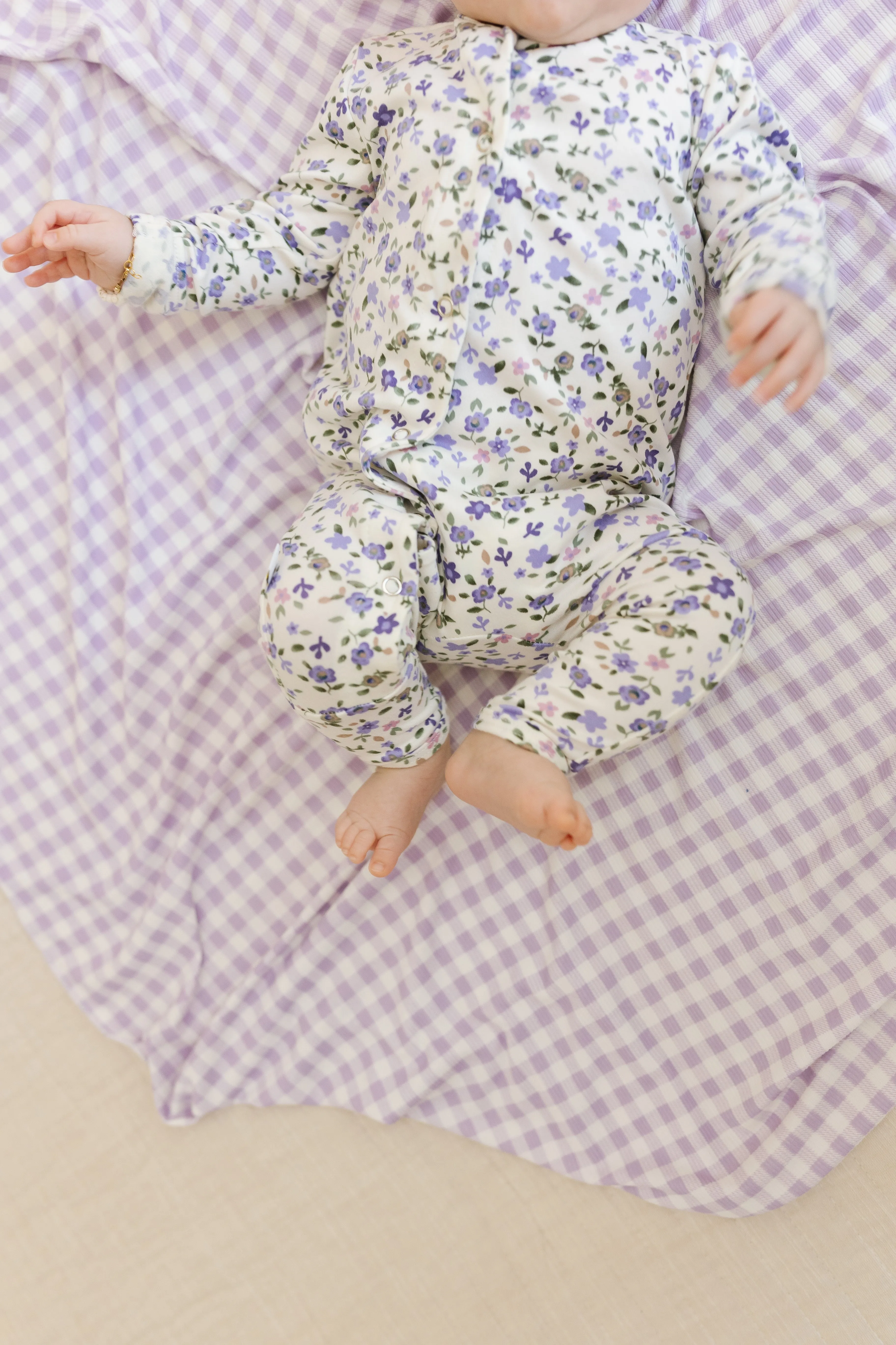 southern charm / swaddle