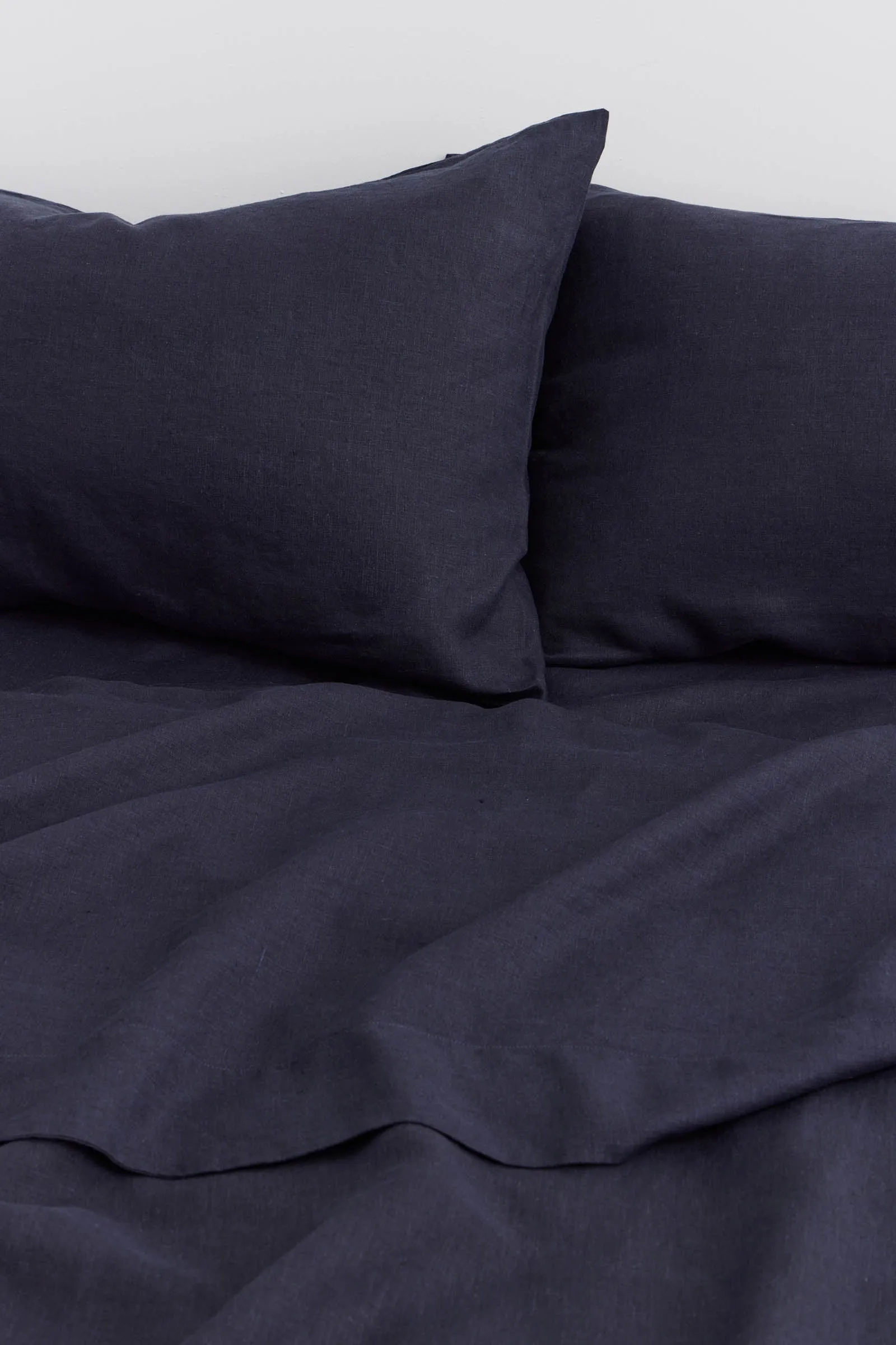 Standard Linen Pillow Cases Midnight